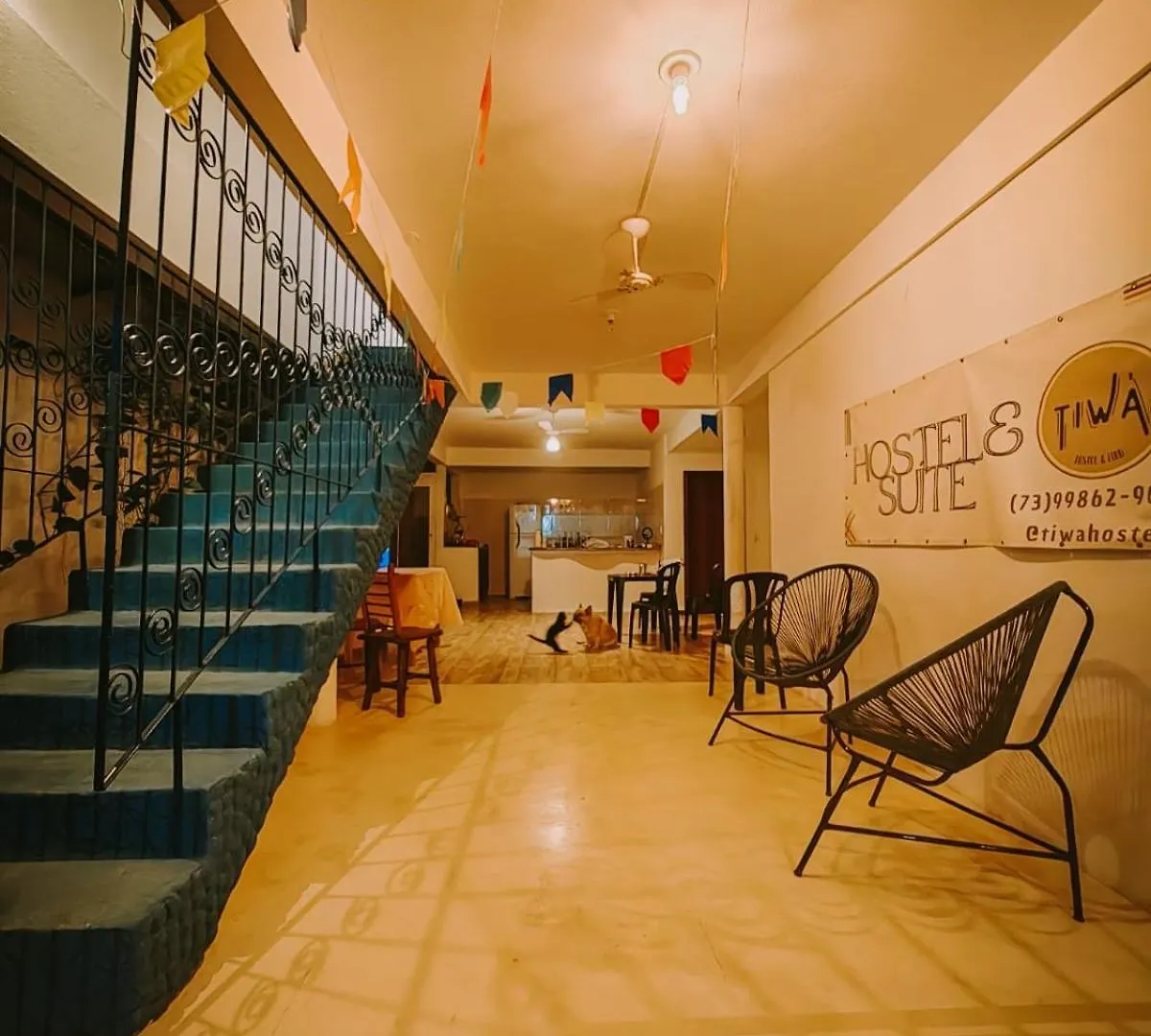 Hostel E Suites Tiwa elérhetőségei